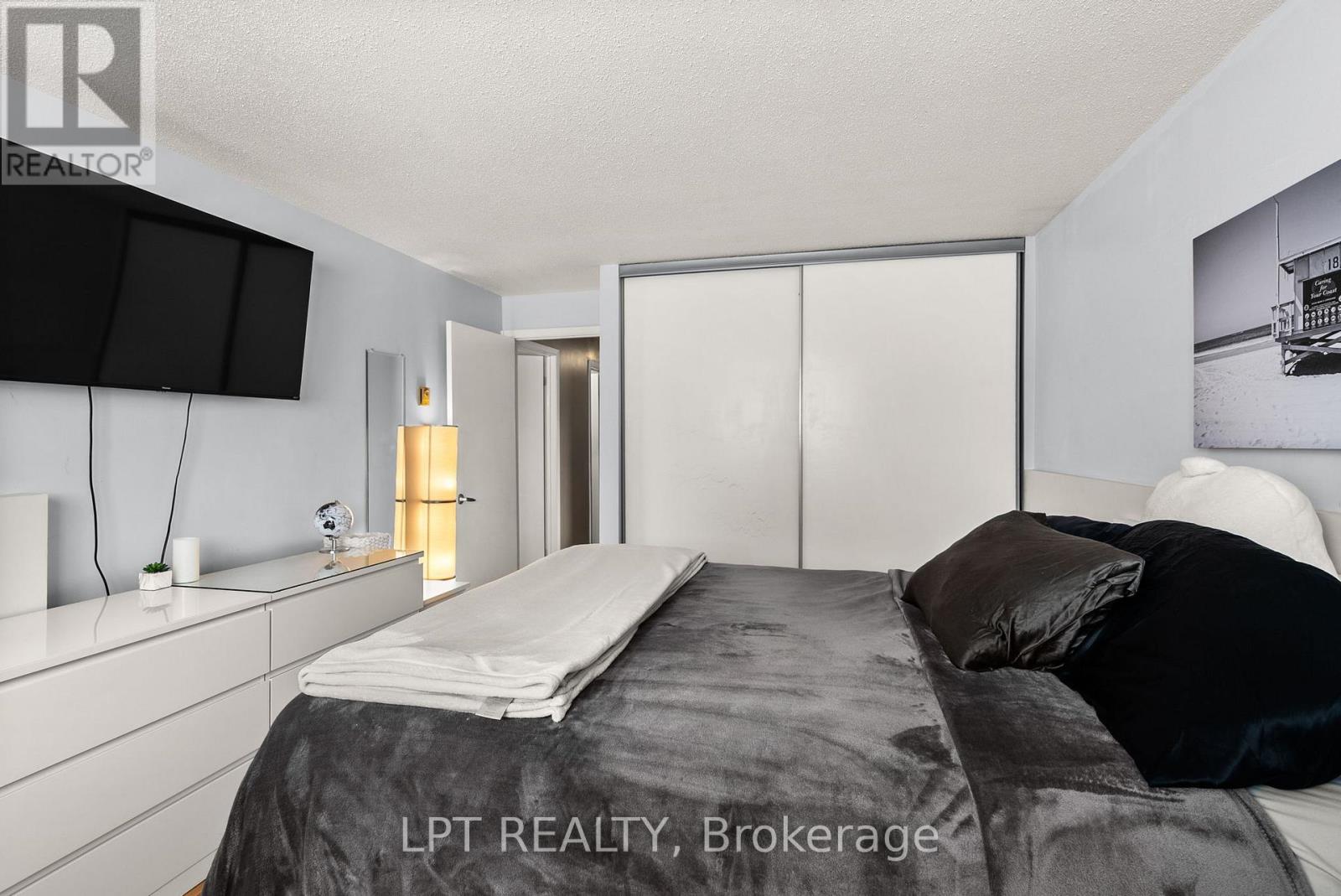 4 - 260 Fenerty Court, Ottawa, Ontario  K2L 3A7 - Photo 16 - X12815986