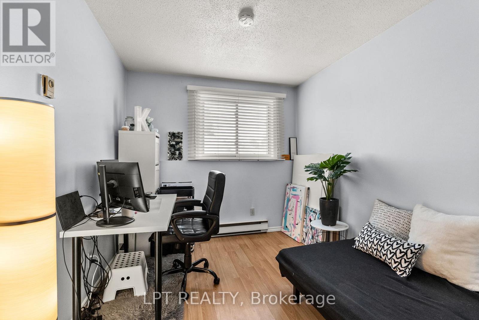 4 - 260 Fenerty Court, Ottawa, Ontario  K2L 3A7 - Photo 17 - X12815986