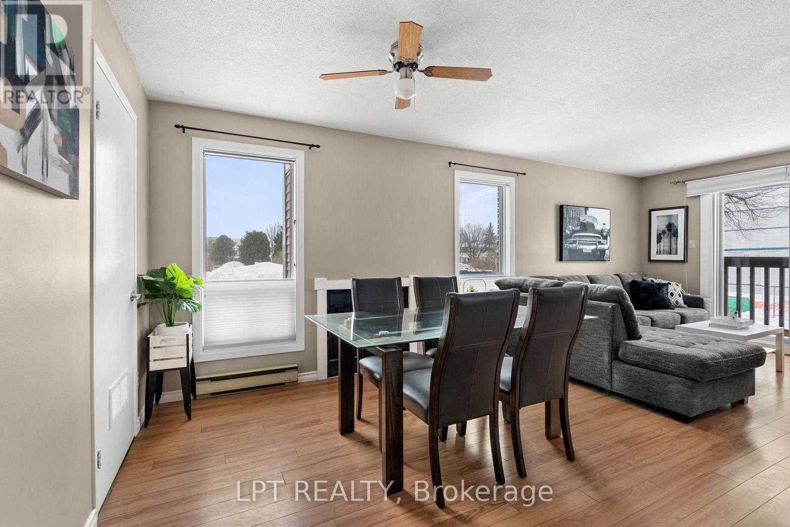 4 - 260 Fenerty Court, Ottawa, Ontario  K2L 3A7 - Photo 9 - X12815986