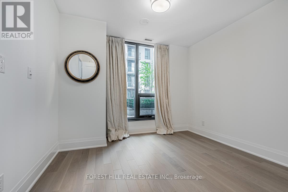 201 - 280 HOWLAND AVENUE Toronto (Annex), ON M5R 0C3