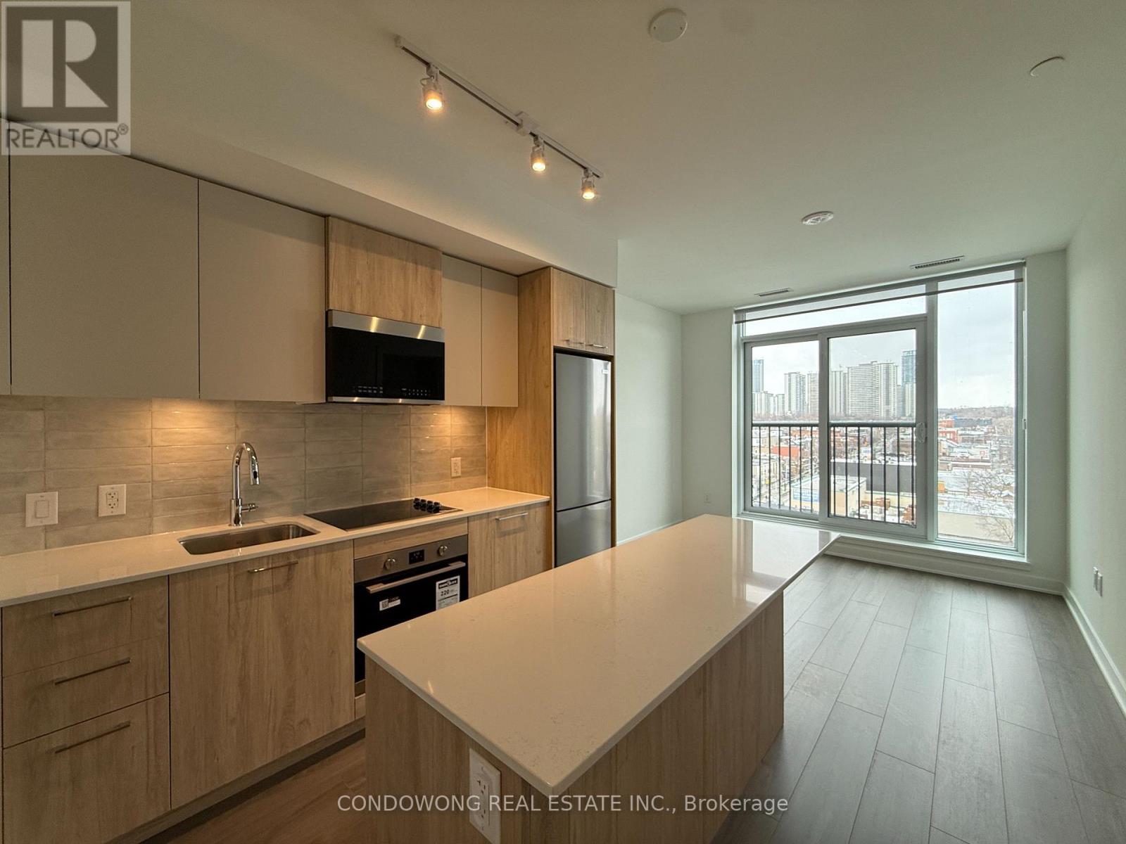 819 - 30 DREAMERS WAY, Toronto, Ontario