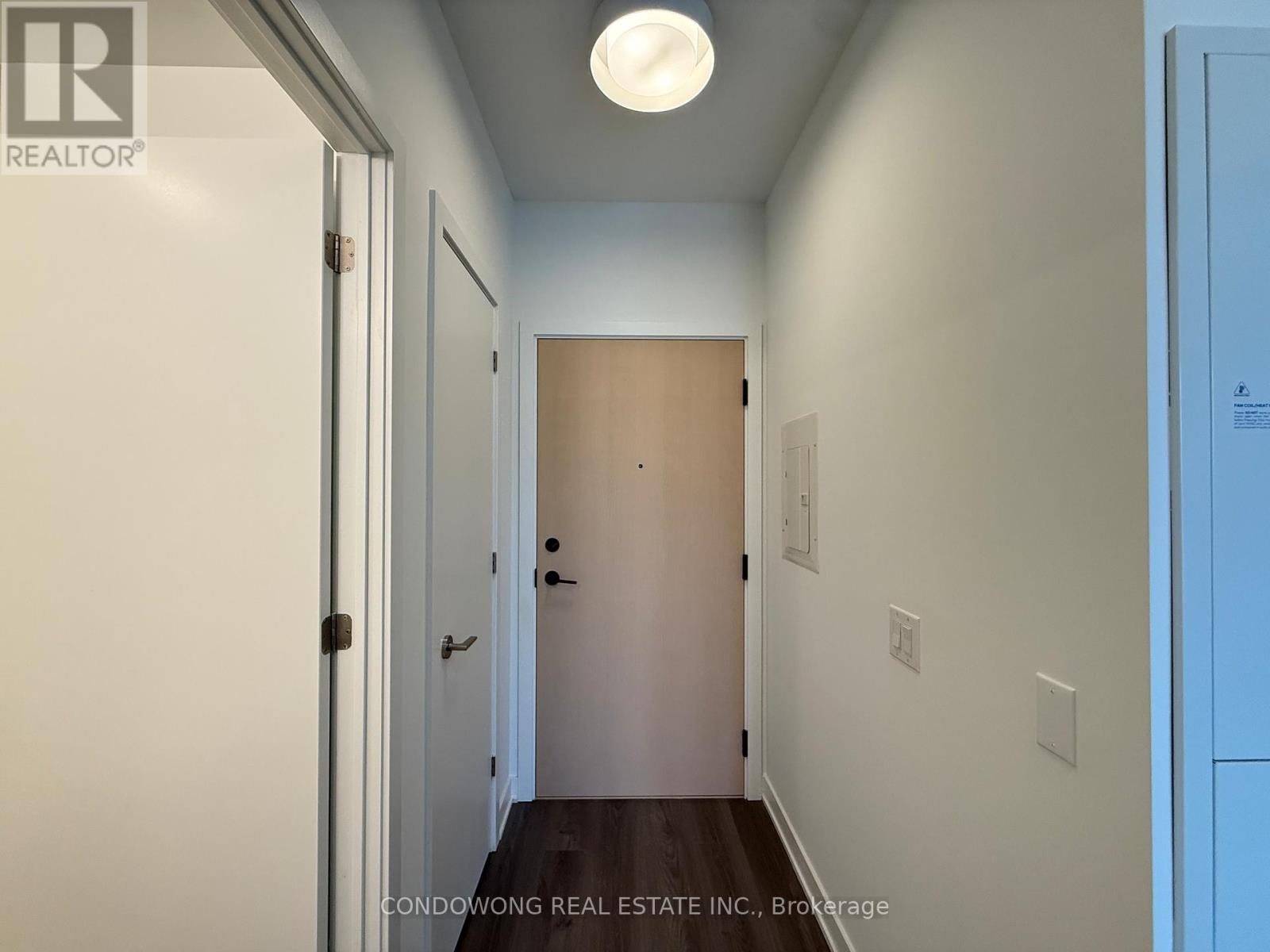 819 - 30 Dreamers Way, Toronto, Ontario  M5A 0Y7 - Photo 15 - C12896034