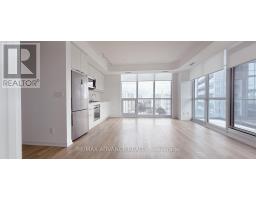 907 - 38 FOREST MANOR ROAD, Toronto, Ontario