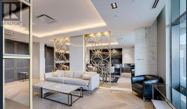 917 - 330 Richmond Street W, Toronto, Ontario  M5V 1X2 - Photo 2 - C12896122