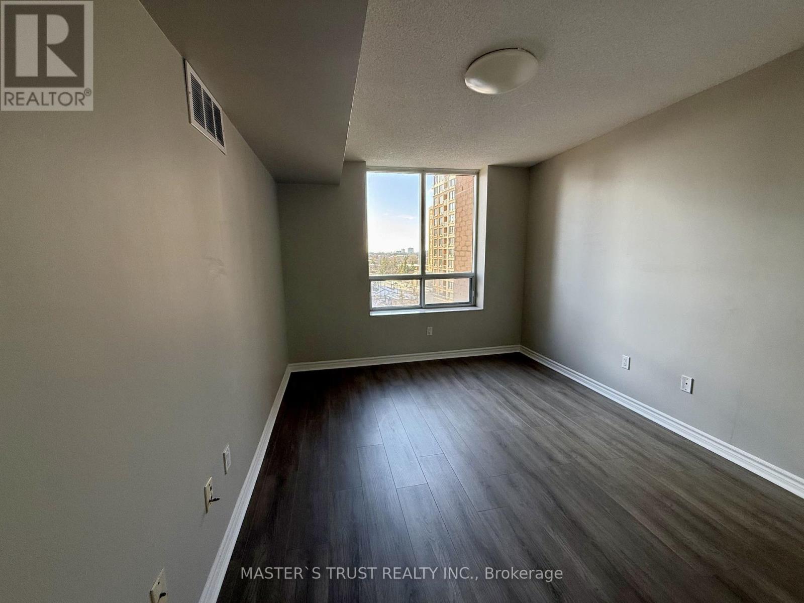 1012 - 18 Sommerset Way, Toronto, Ontario  M2N 6X5 - Photo 16 - C12896126