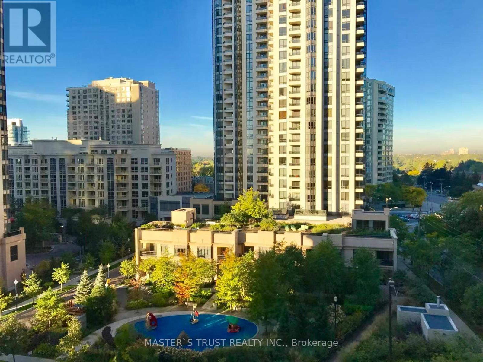 1012 - 18 Sommerset Way, Toronto, Ontario  M2N 6X5 - Photo 4 - C12896126