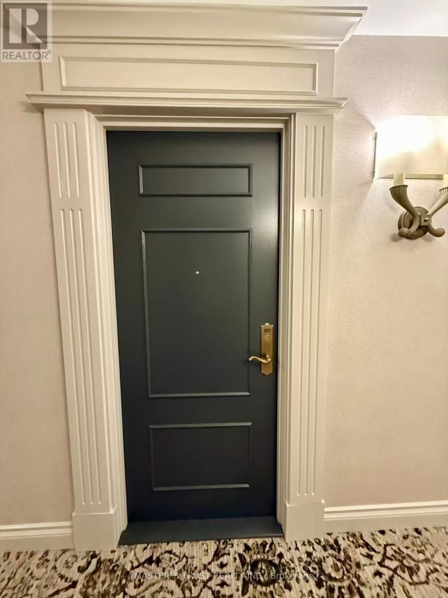 1012 - 18 Sommerset Way, Toronto, Ontario  M2N 6X5 - Photo 8 - C12896126