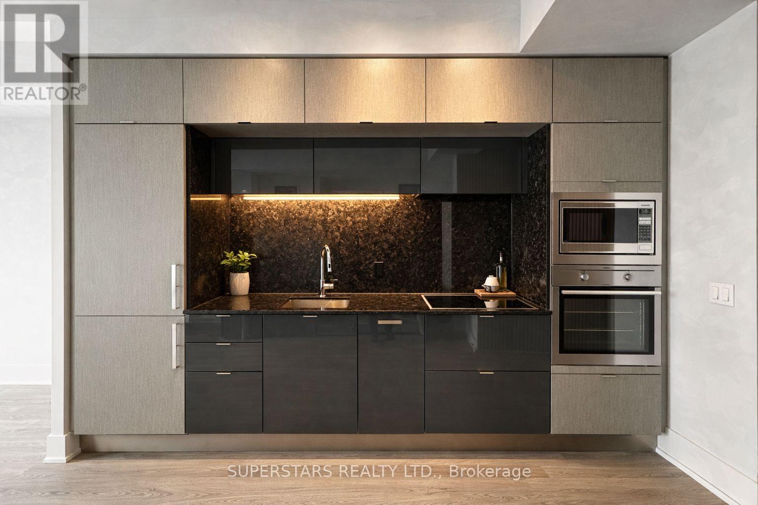 4208 - 10 York Street, Toronto, Ontario  M5J 0E1 - Photo 7 - C12896140