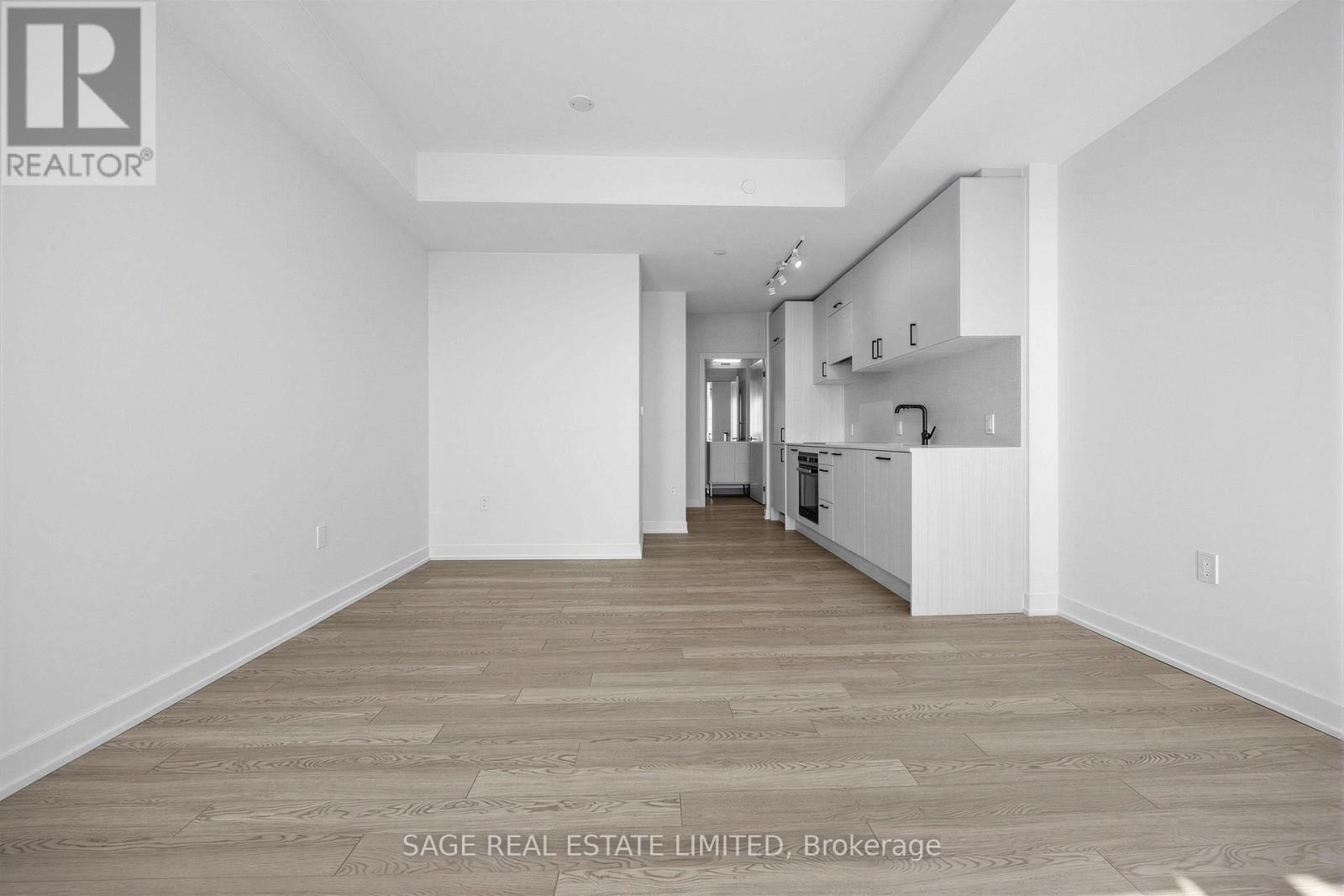 2002 - 1 Quarrington Lane, Toronto, Ontario  M3C 0S4 - Photo 10 - C12896162