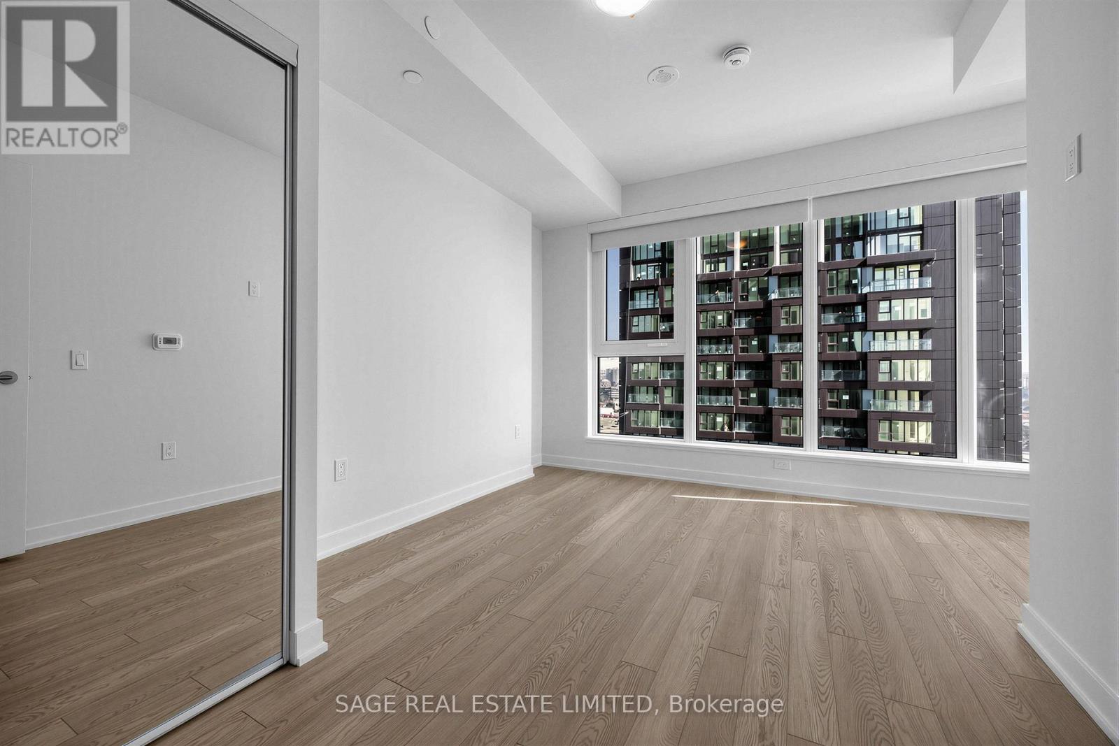 2002 - 1 Quarrington Lane, Toronto, Ontario  M3C 0S4 - Photo 15 - C12896162