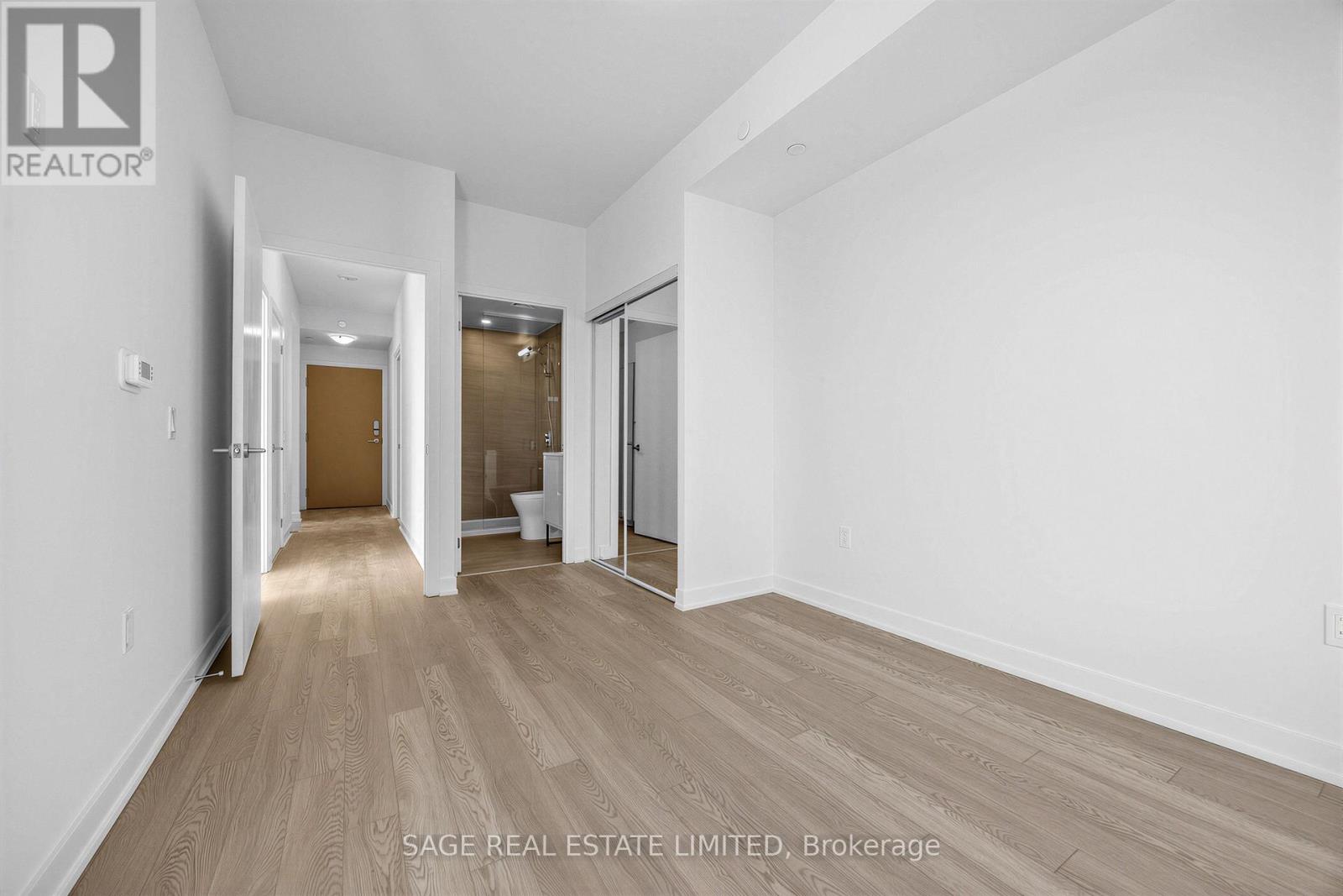 2002 - 1 Quarrington Lane, Toronto, Ontario  M3C 0S4 - Photo 19 - C12896162