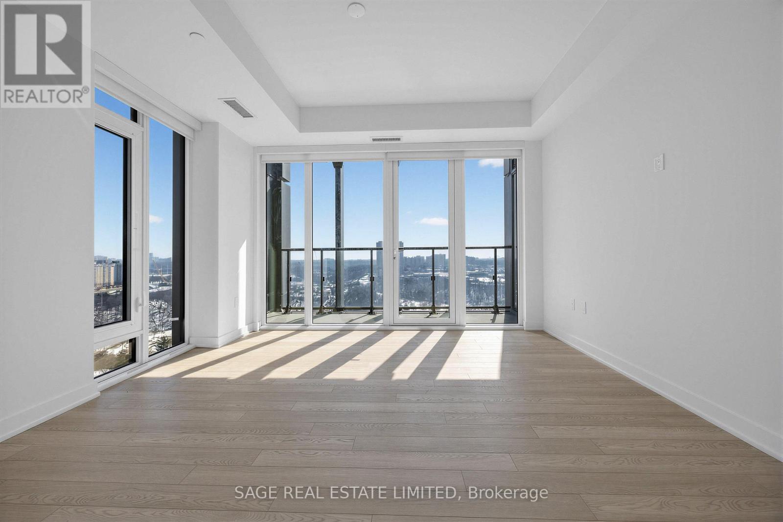 2002 - 1 Quarrington Lane, Toronto, Ontario  M3C 0S4 - Photo 6 - C12896162