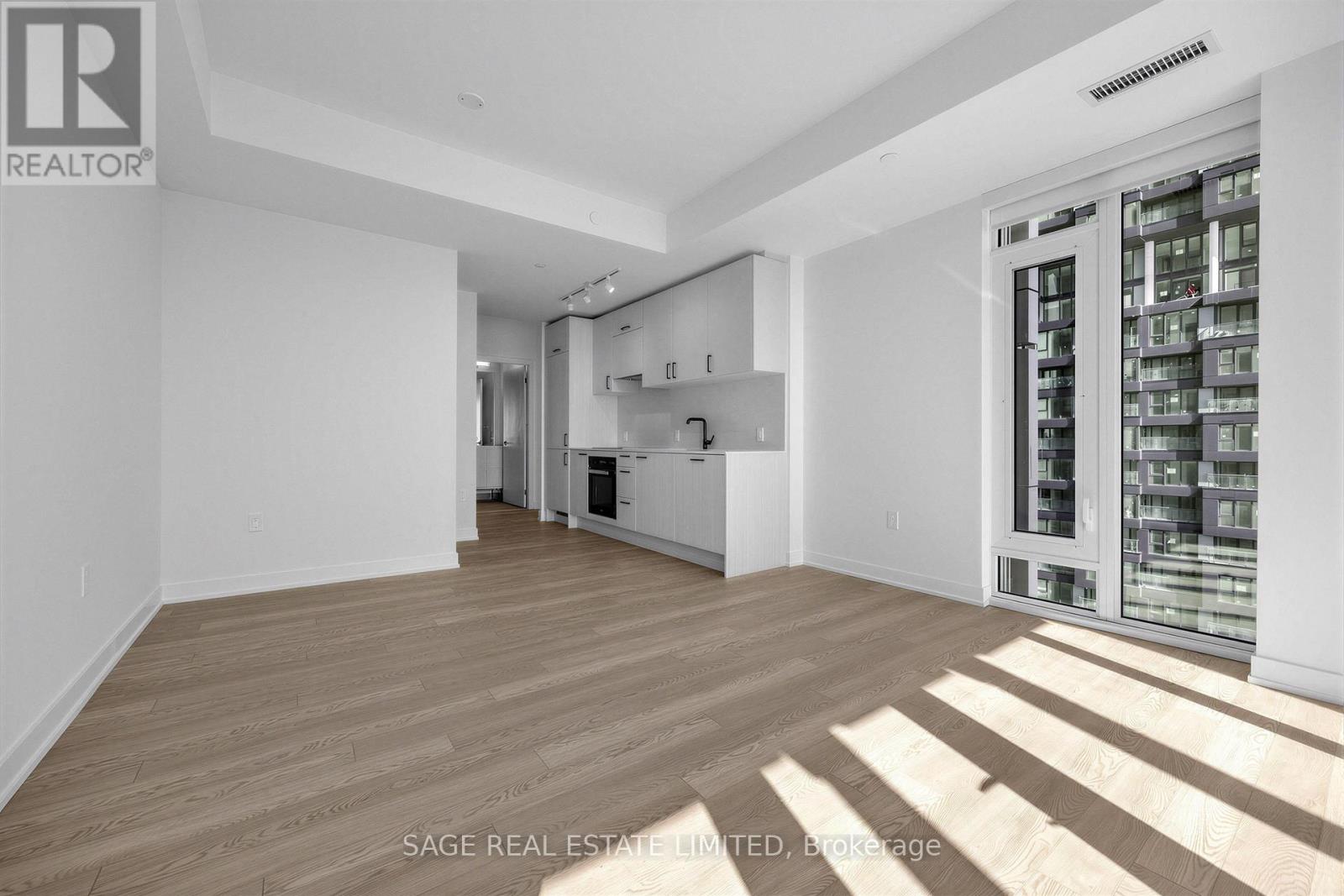 2002 - 1 Quarrington Lane, Toronto, Ontario  M3C 0S4 - Photo 9 - C12896162