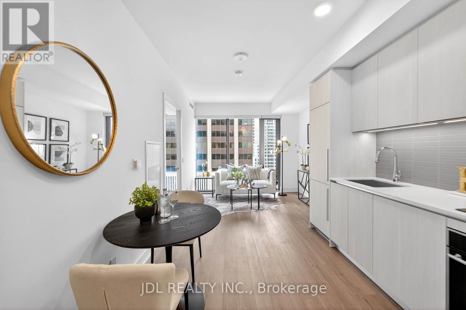 2804 - 8 CUMBERLAND STREET, Toronto, Ontario