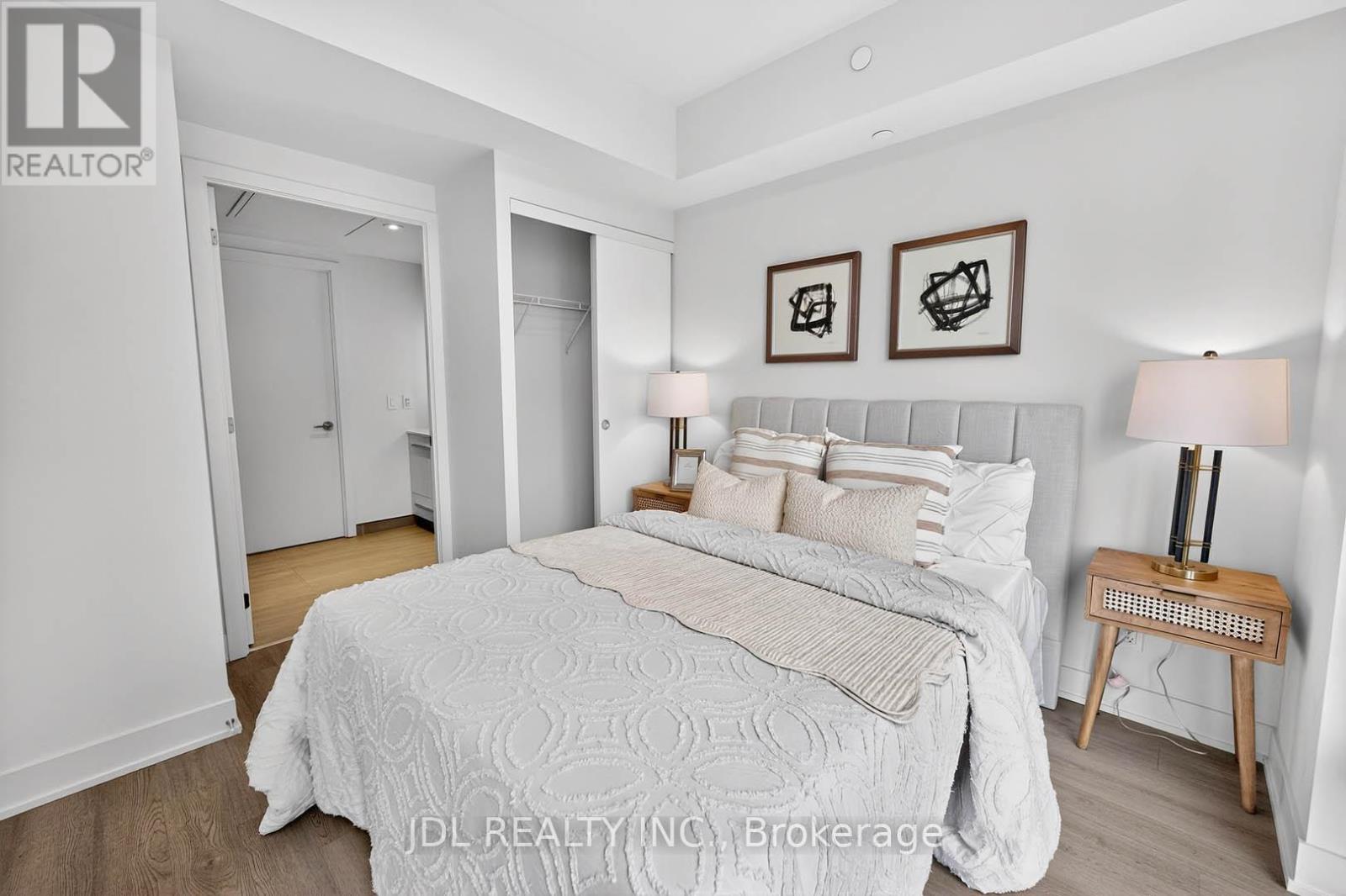 2804 - 8 Cumberland Street, Toronto, Ontario  M4W 0B6 - Photo 23 - C12896182