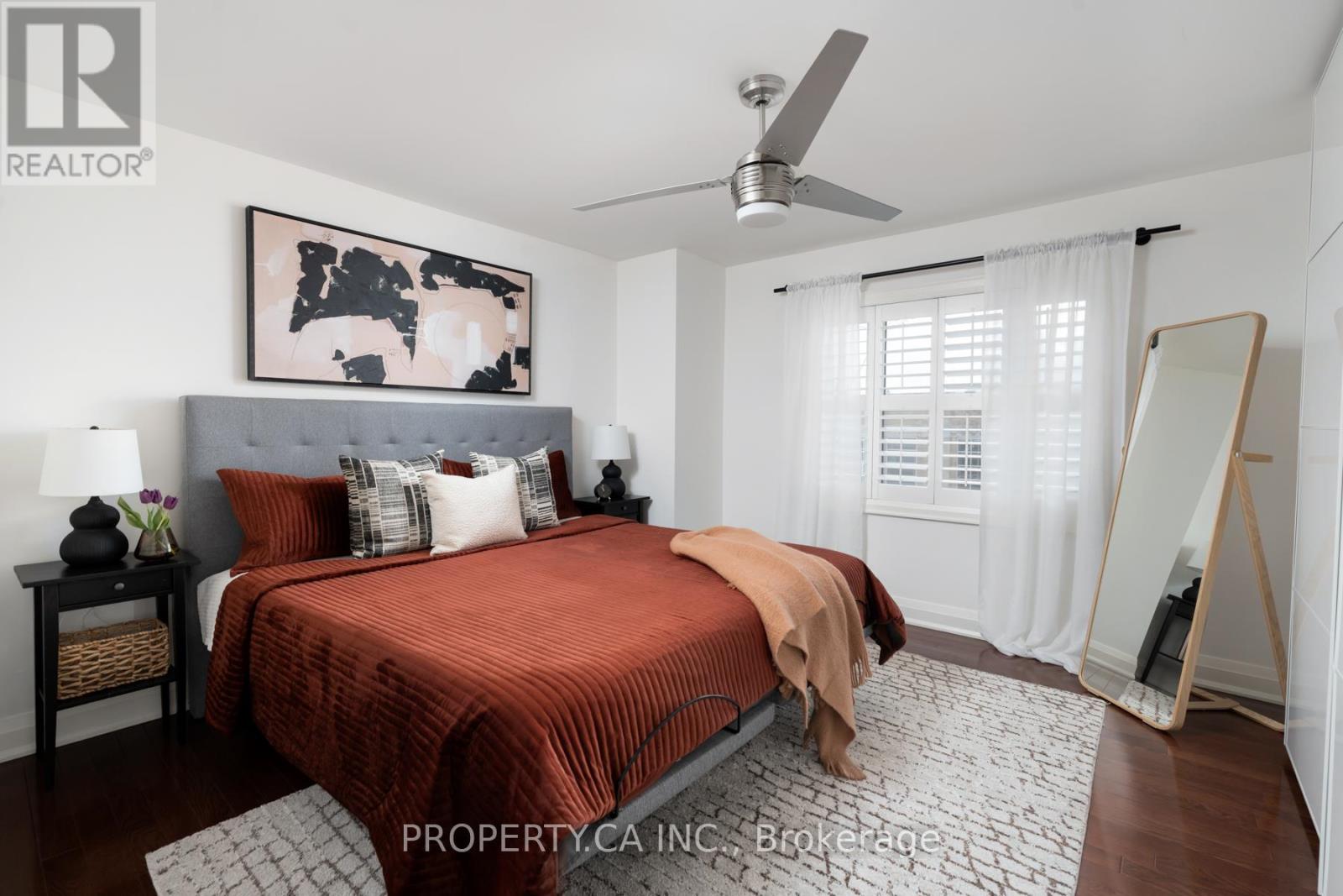 283 Lansdowne Avenue, Toronto, Ontario  M6K 2W2 - Photo 14 - C12896188