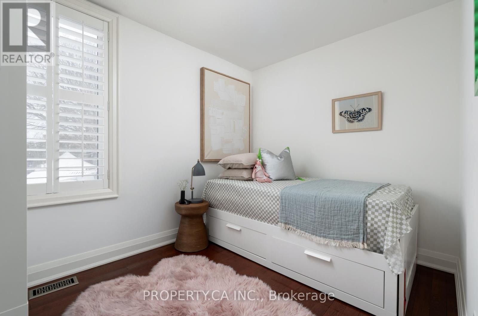 283 Lansdowne Avenue, Toronto, Ontario  M6K 2W2 - Photo 18 - C12896188