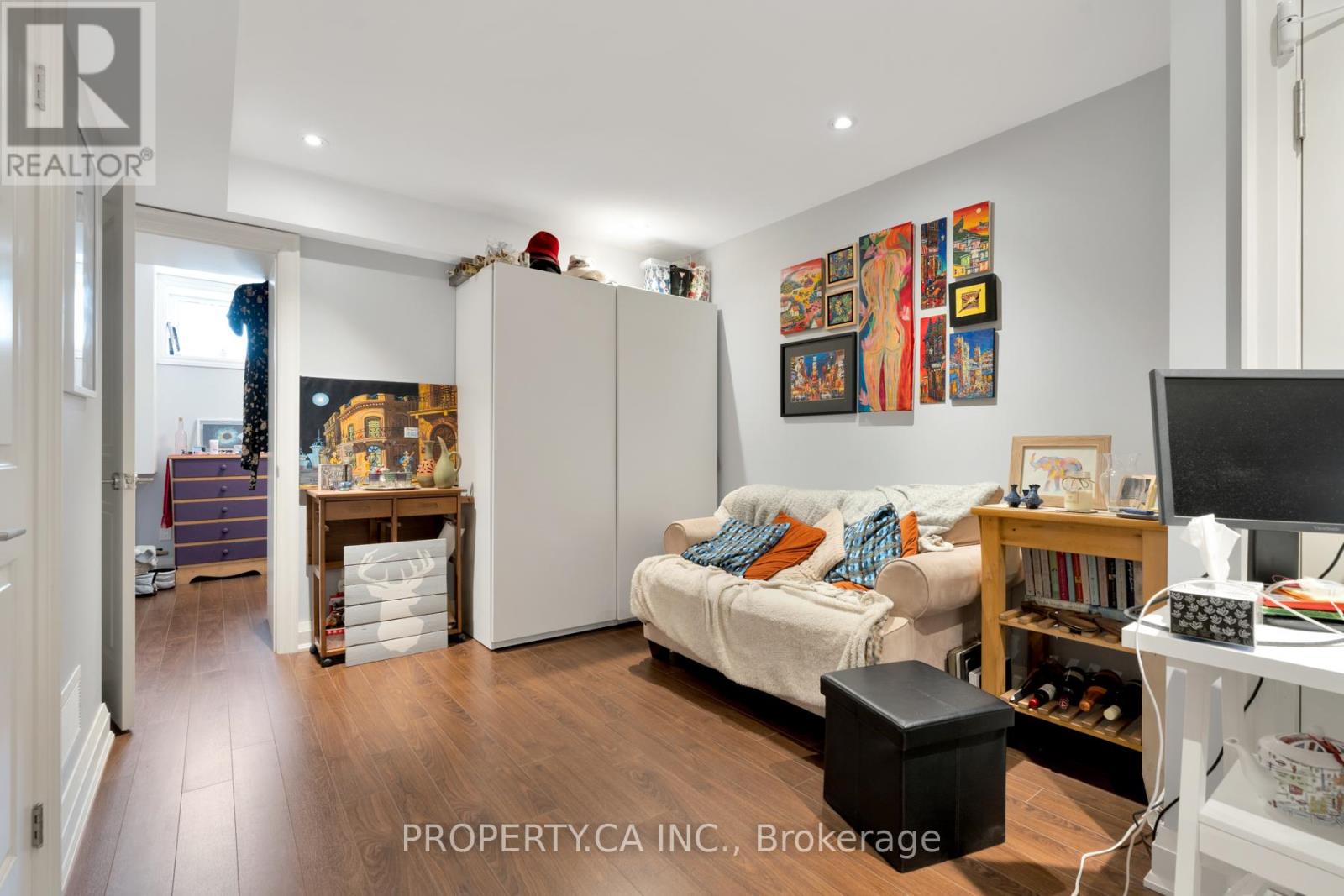 283 Lansdowne Avenue, Toronto, Ontario  M6K 2W2 - Photo 29 - C12896188