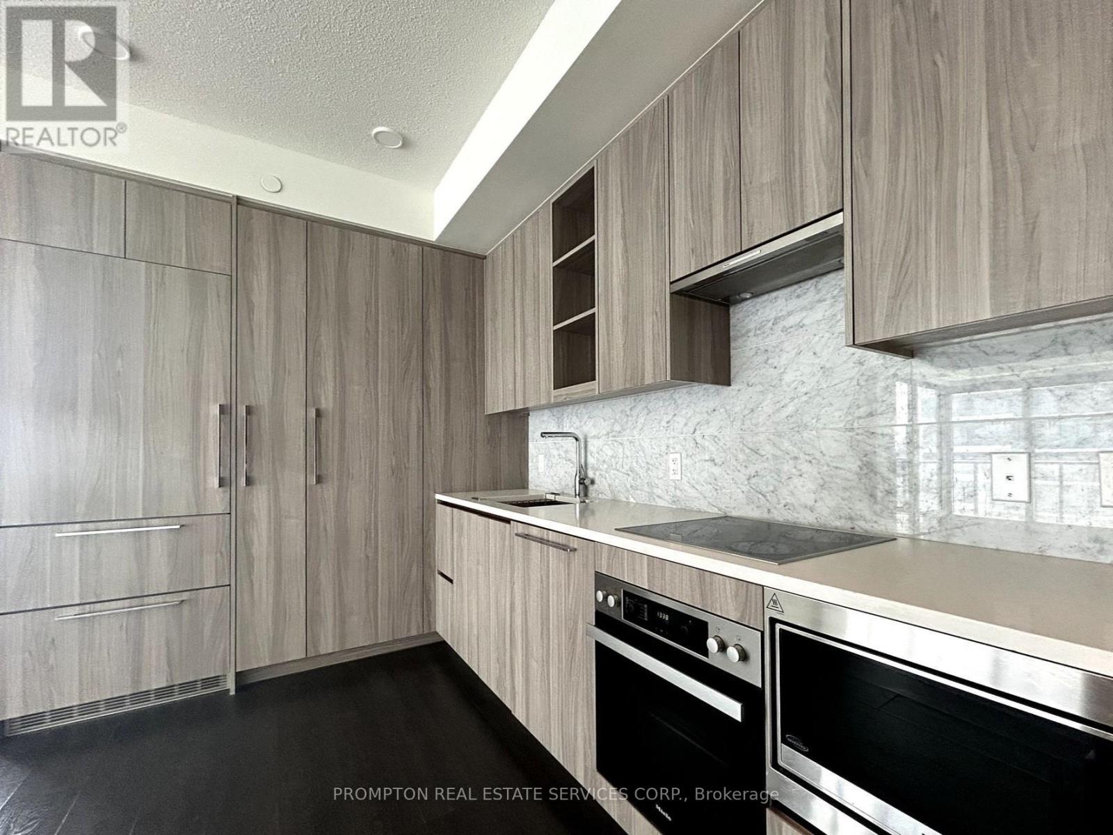 1102 - 95 Mcmahon Drive, Toronto, Ontario  M2K 0H2 - Photo 3 - C12896210