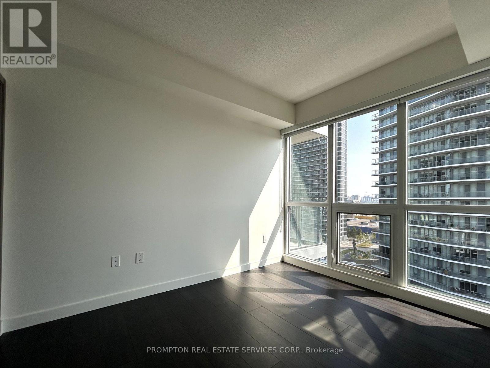 1102 - 95 Mcmahon Drive, Toronto, Ontario  M2K 0H2 - Photo 8 - C12896210