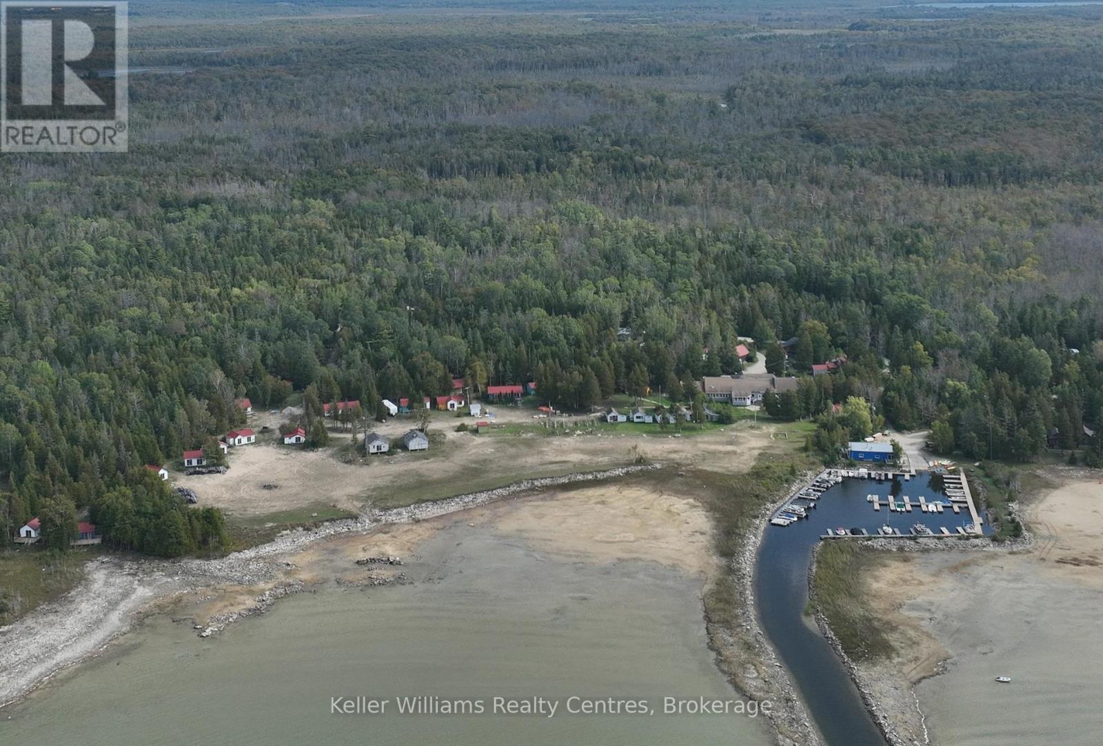 118 Resort Road, South Bruce Peninsula, Ontario  N0H 2T0 - Photo 40 - X12896068
