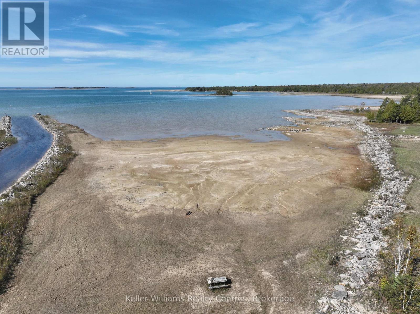 118 Resort Road, South Bruce Peninsula, Ontario  N0H 2T0 - Photo 5 - X12896068