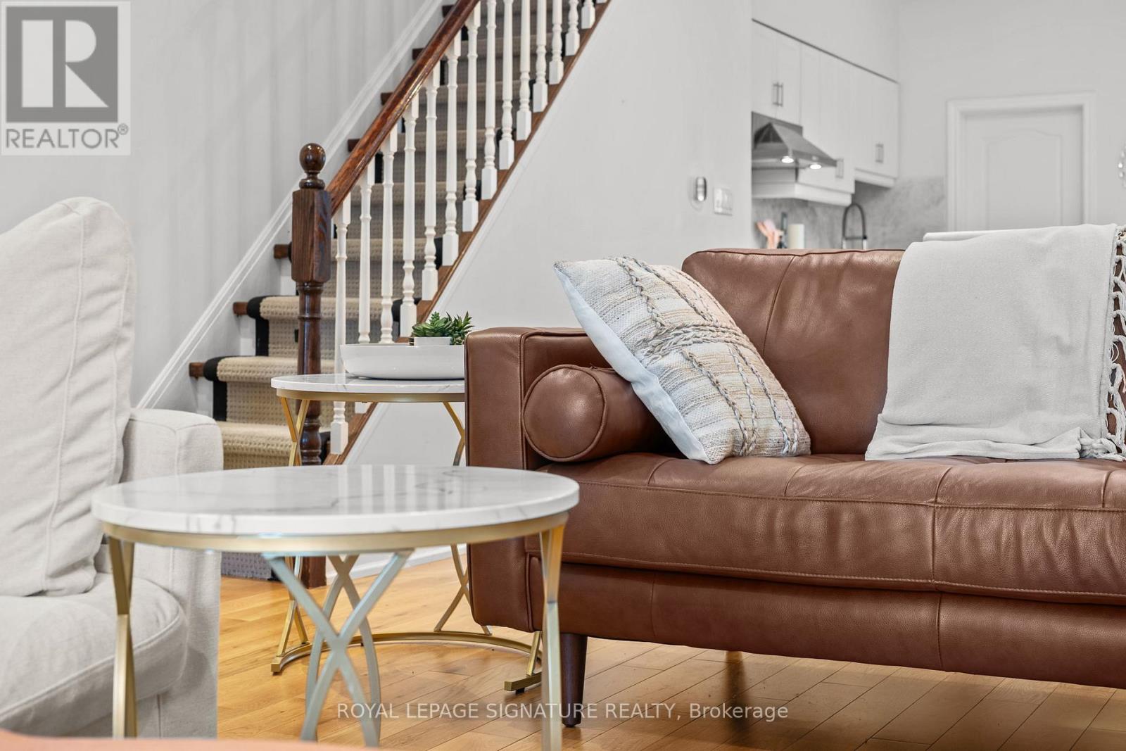 176 Hastings Avenue, Toronto, Ontario  M4L 2L3 - Photo 33 - E12878142