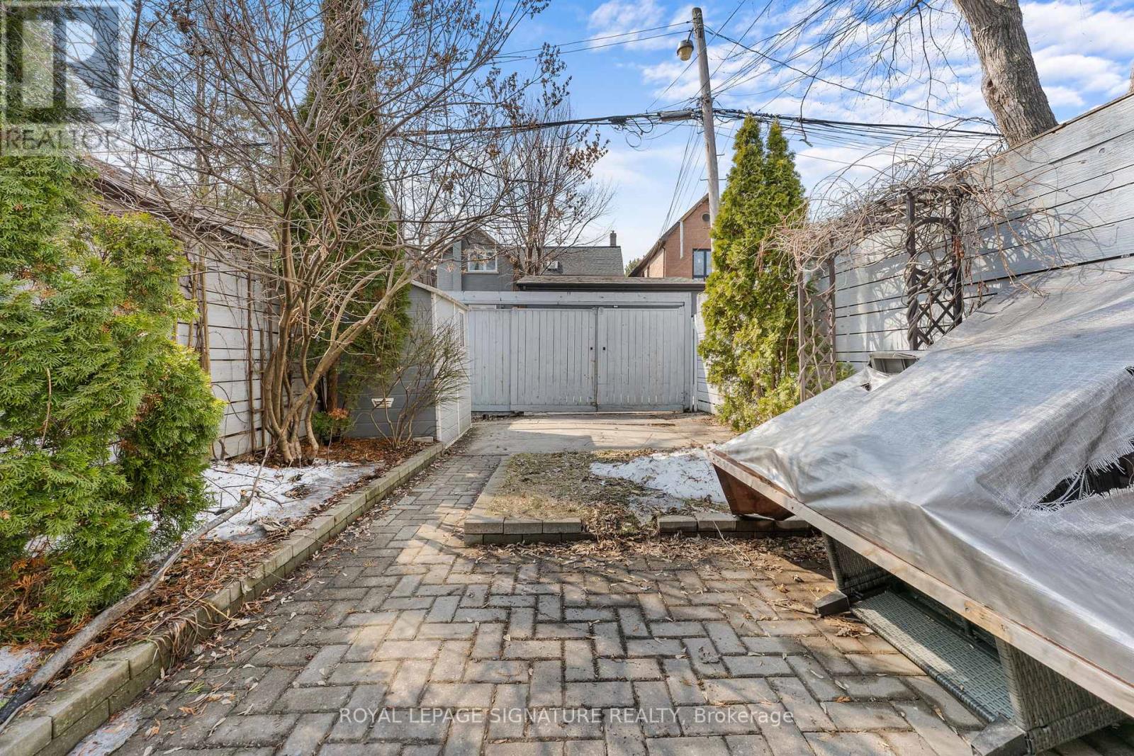 176 Hastings Avenue, Toronto, Ontario  M4L 2L3 - Photo 40 - E12878142