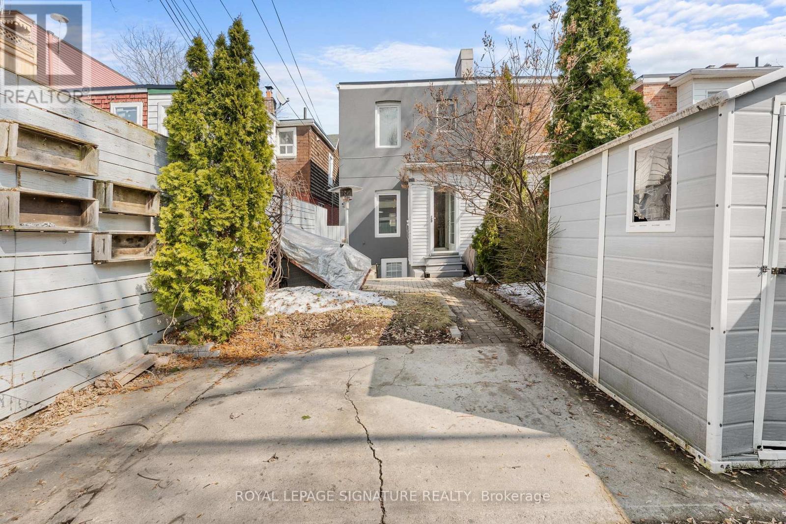 176 Hastings Avenue, Toronto, Ontario  M4L 2L3 - Photo 42 - E12878142