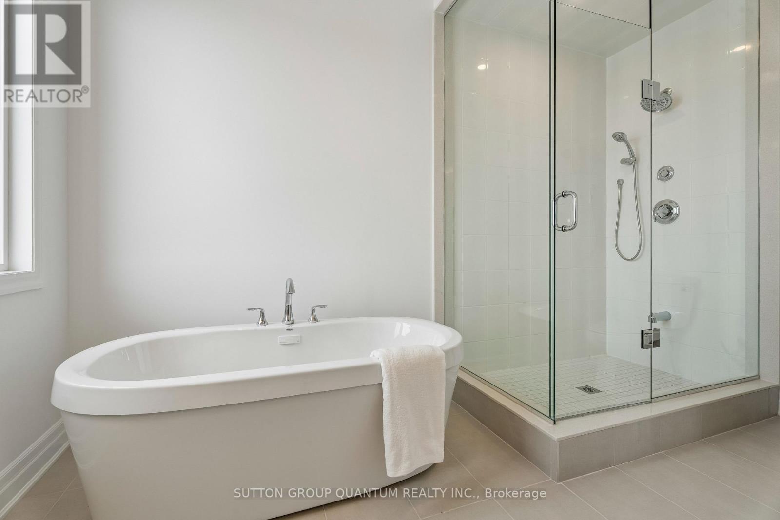 1219 Black Bear Trail, Oakville, Ontario  L6H 8B1 - Photo 40 - W12810210