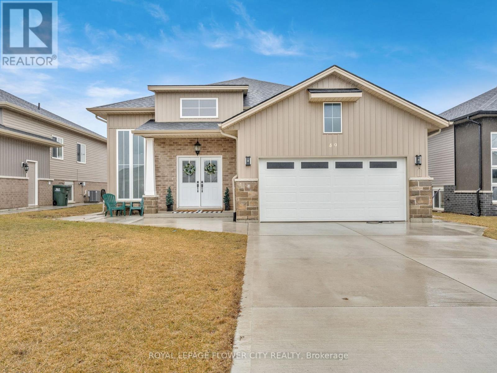 49 Kingsbridge Drive, Amherstburg, Ontario  N9V 4A5 - Photo 2 - X12890742