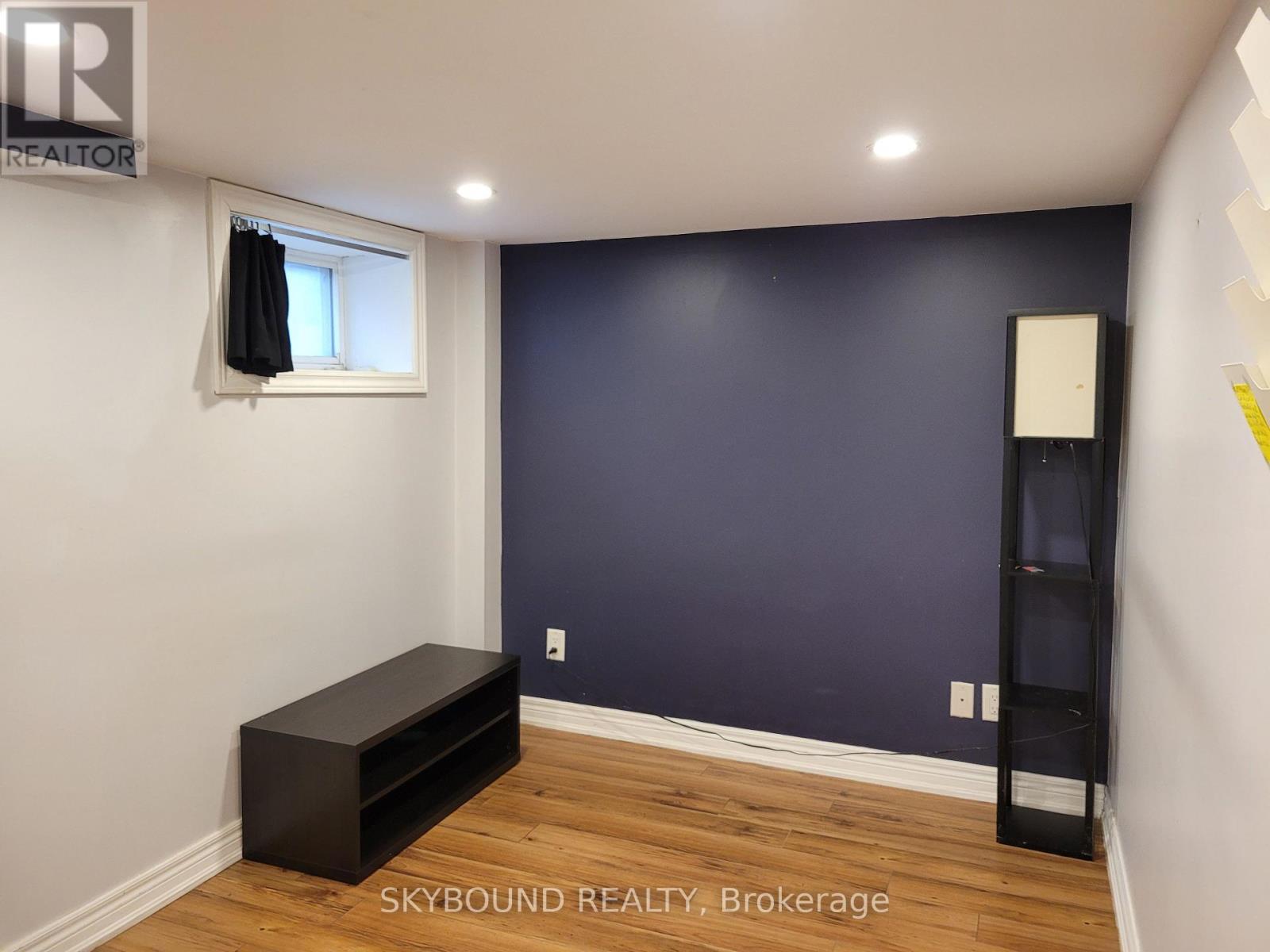 Lower - 19 Midburn Avenue, Toronto, Ontario  M4C 2C8 - Photo 8 - E12896100