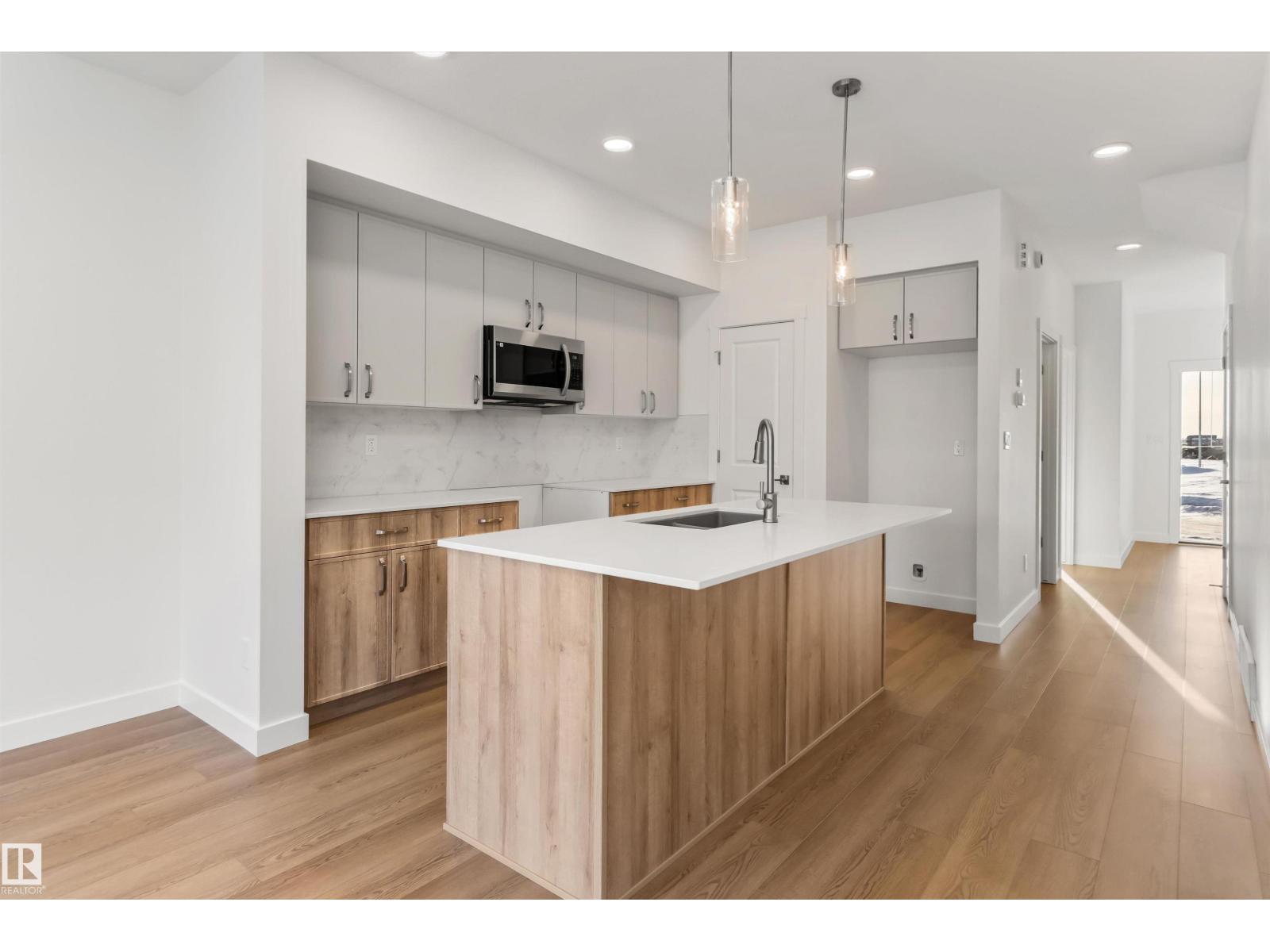 20832 40 Av Nw, Edmonton, Alberta  T6M 3G1 - Photo 9 - E4471149