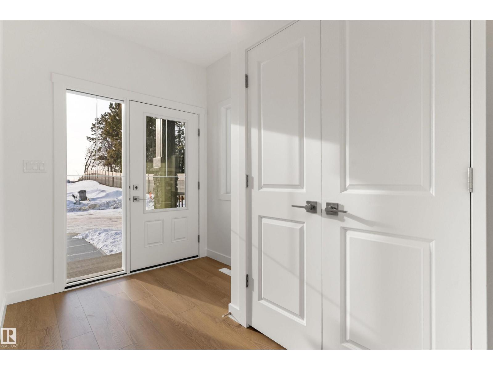 20832 40 Av Nw, Edmonton, Alberta  T6M 3G1 - Photo 3 - E4471149