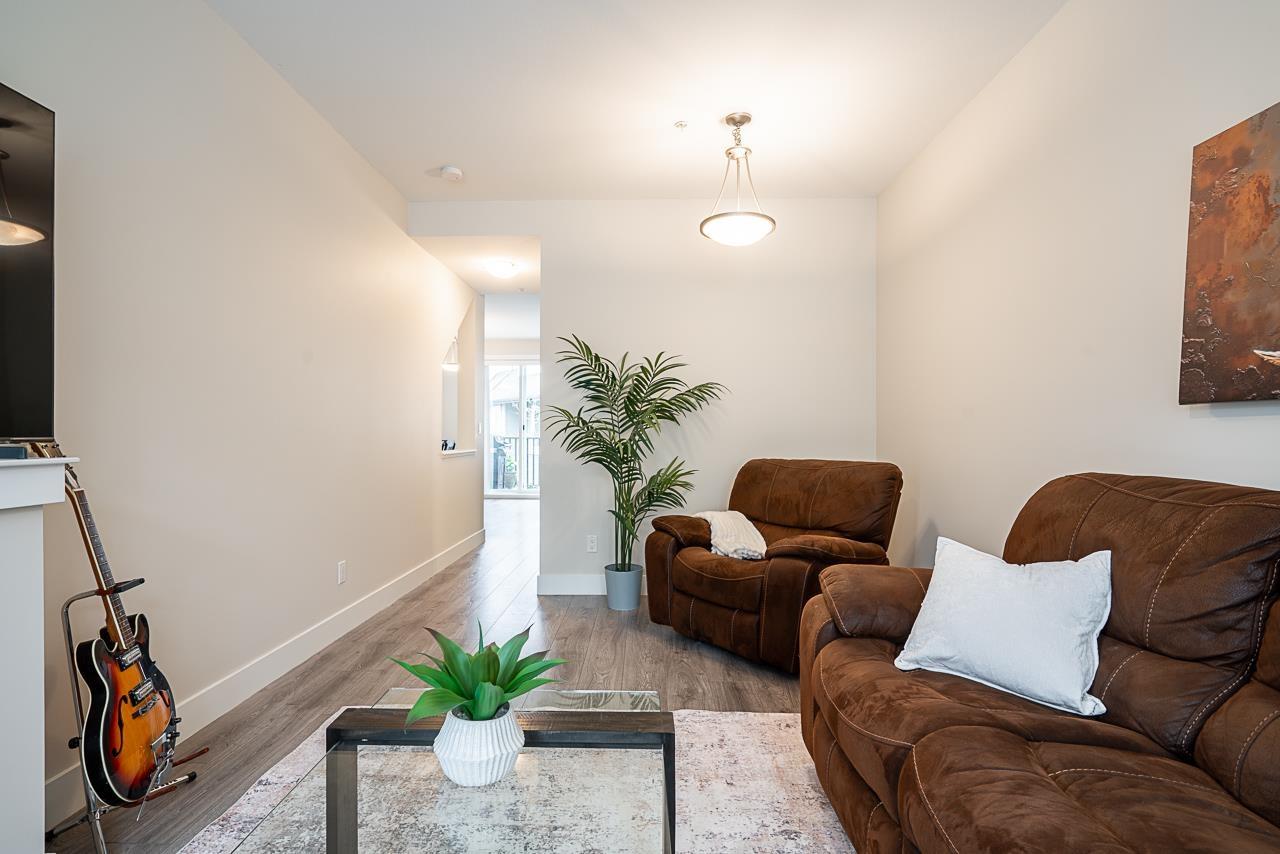 16 8250 209b Street, Langley, British Columbia  V2Y 0J7 - Photo 3 - R3101036