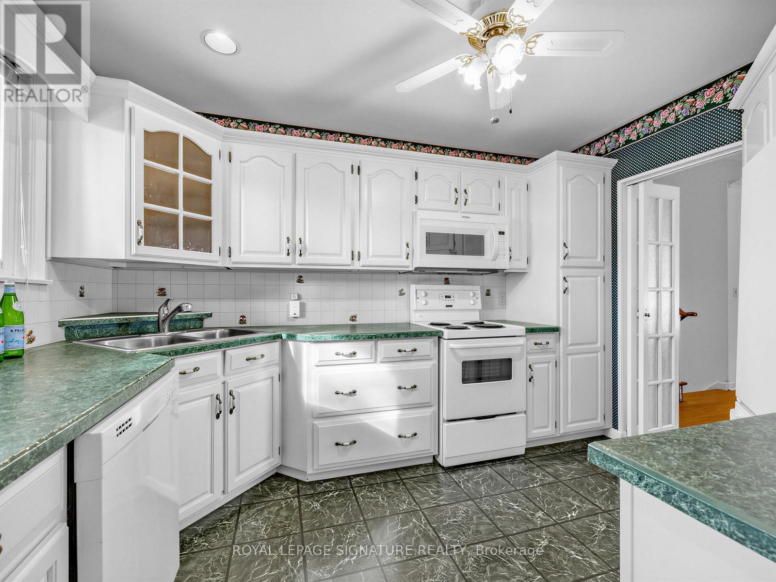 145 Drakefield Road, Markham, Ontario  L3P 1G9 - Photo 10 - N12896142