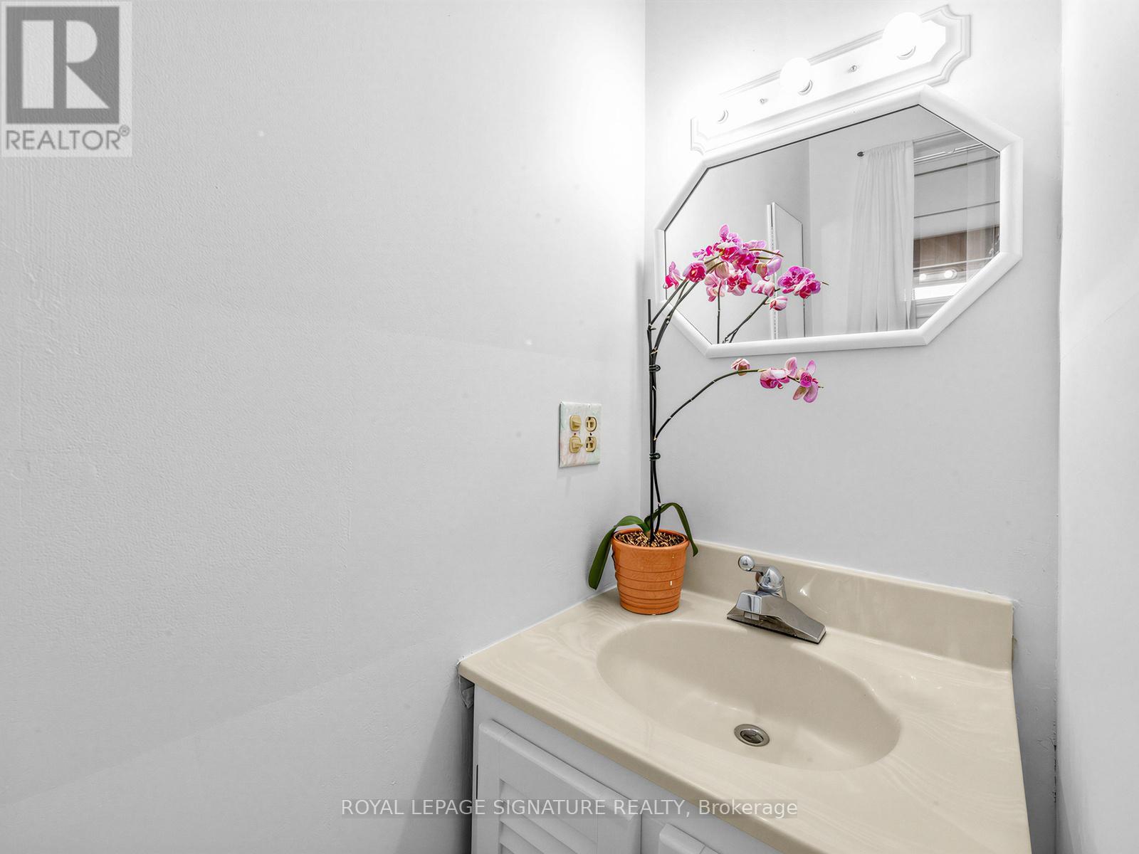 145 Drakefield Road, Markham, Ontario  L3P 1G9 - Photo 24 - N12896142