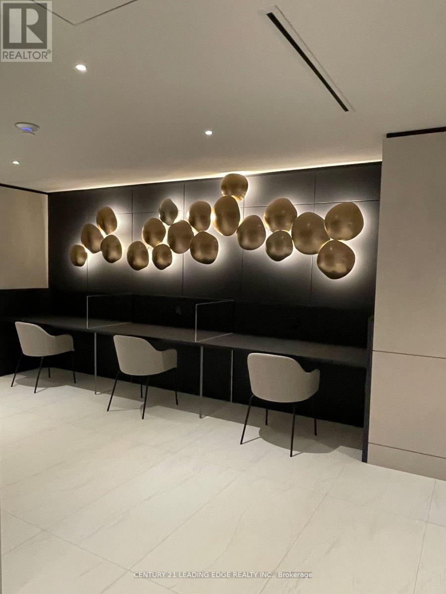 1610 - 30 Upper Mall Way, Vaughan, Ontario  L4J 0L7 - Photo 17 - N12896208