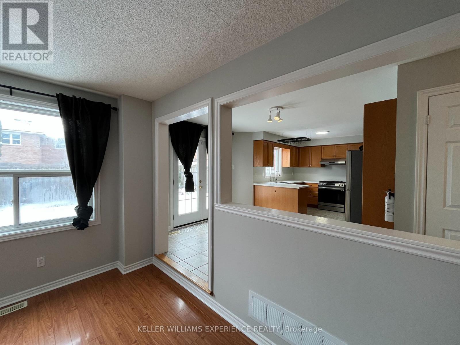 59 Birchwood Drive, Barrie, Ontario  L4M 6X7 - Photo 14 - S12896184