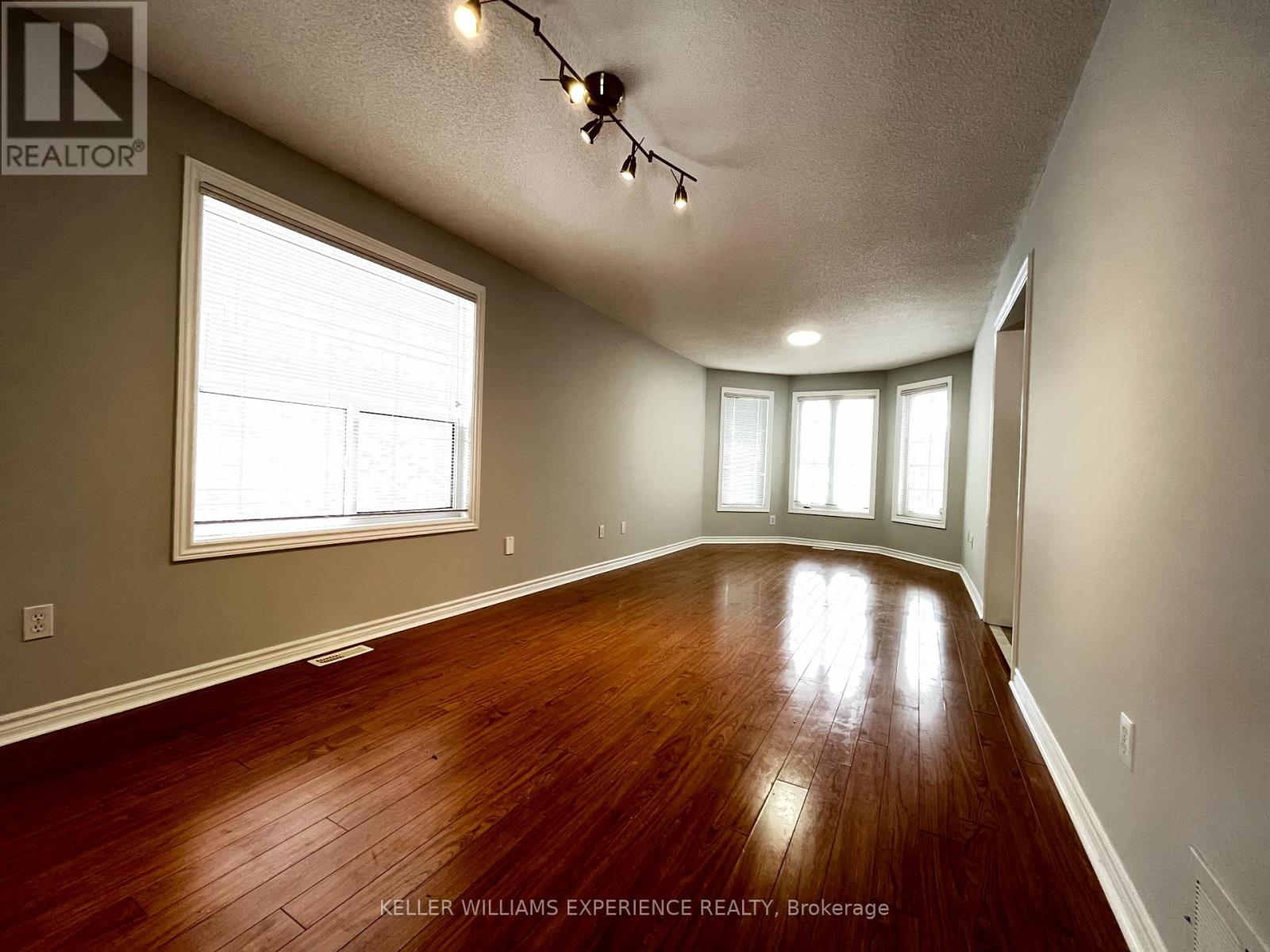 59 Birchwood Drive, Barrie, Ontario  L4M 6X7 - Photo 18 - S12896184