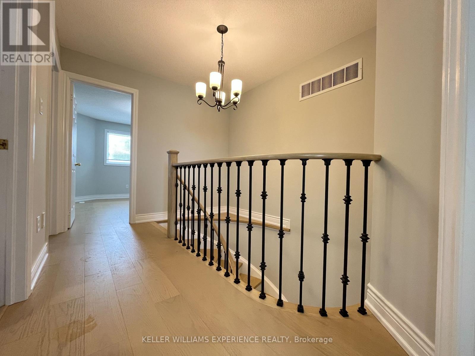 59 Birchwood Drive, Barrie, Ontario  L4M 6X7 - Photo 21 - S12896184