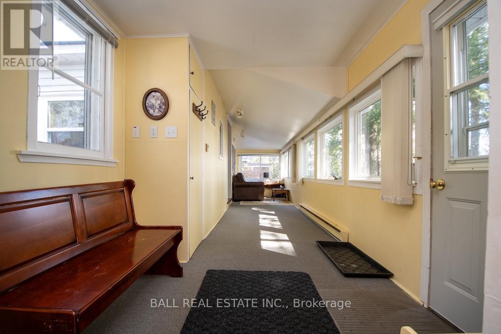 2077 White Lake Road W, Douro-Dummer, Ontario  K0L 2H0 - Photo 10 - X12890264