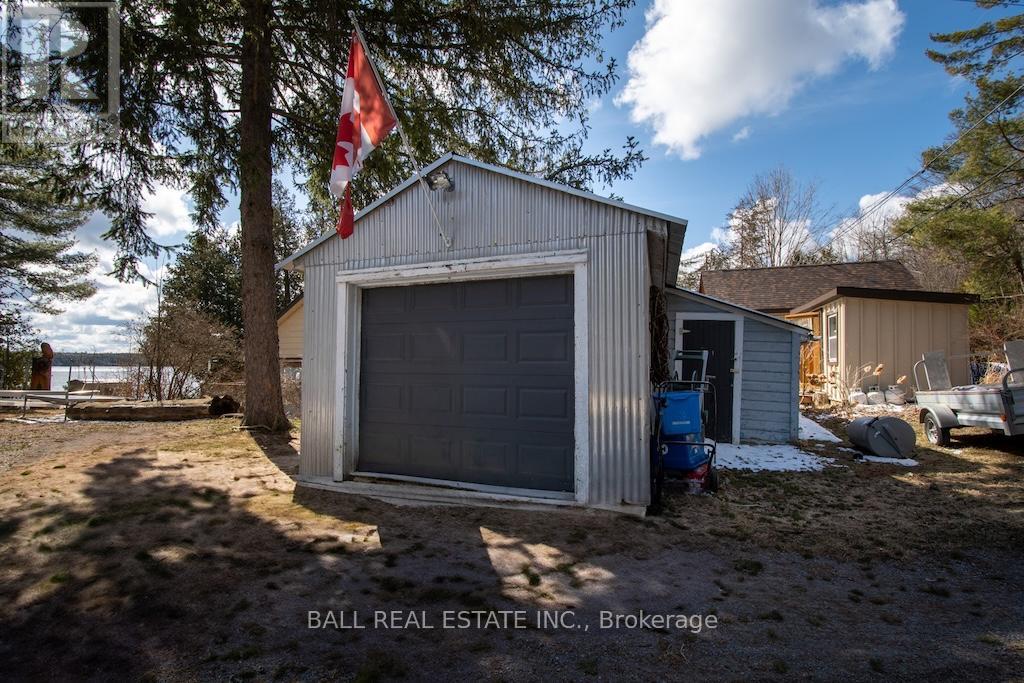 2077 White Lake Road W, Douro-Dummer, Ontario  K0L 2H0 - Photo 41 - X12890264