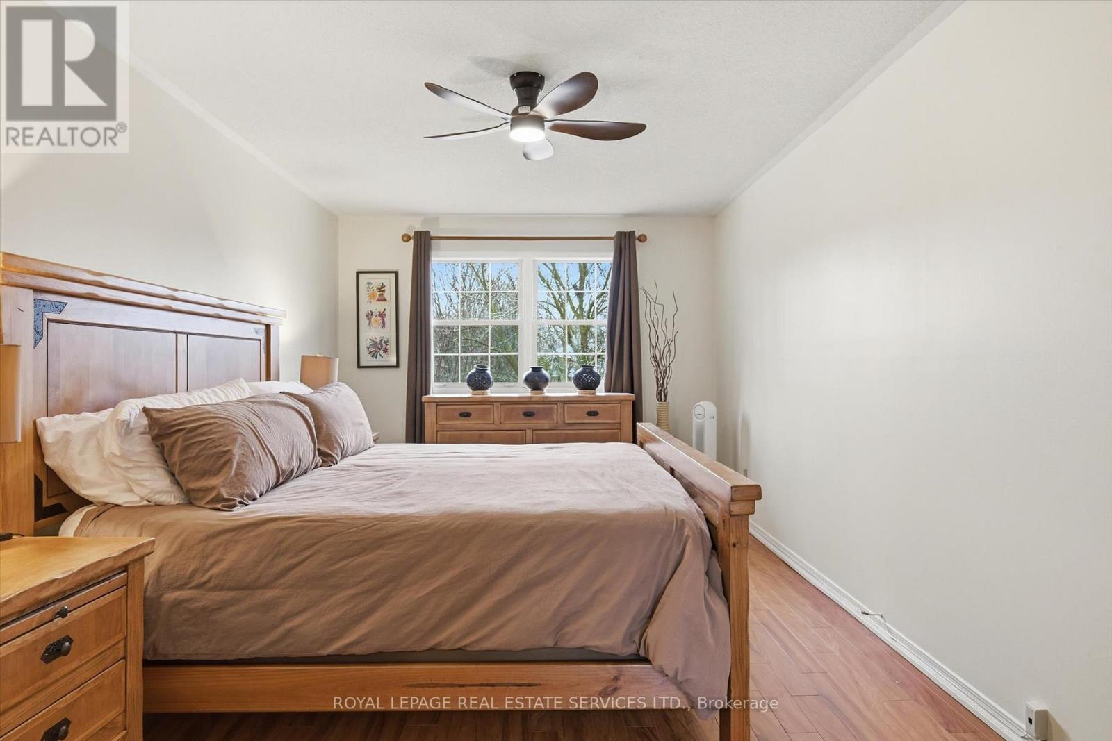 1224 Tilcroft Gate, Oakville (Ga Glen Abbey), Ontario  L6M 2H8 - Photo 24 - W12896030