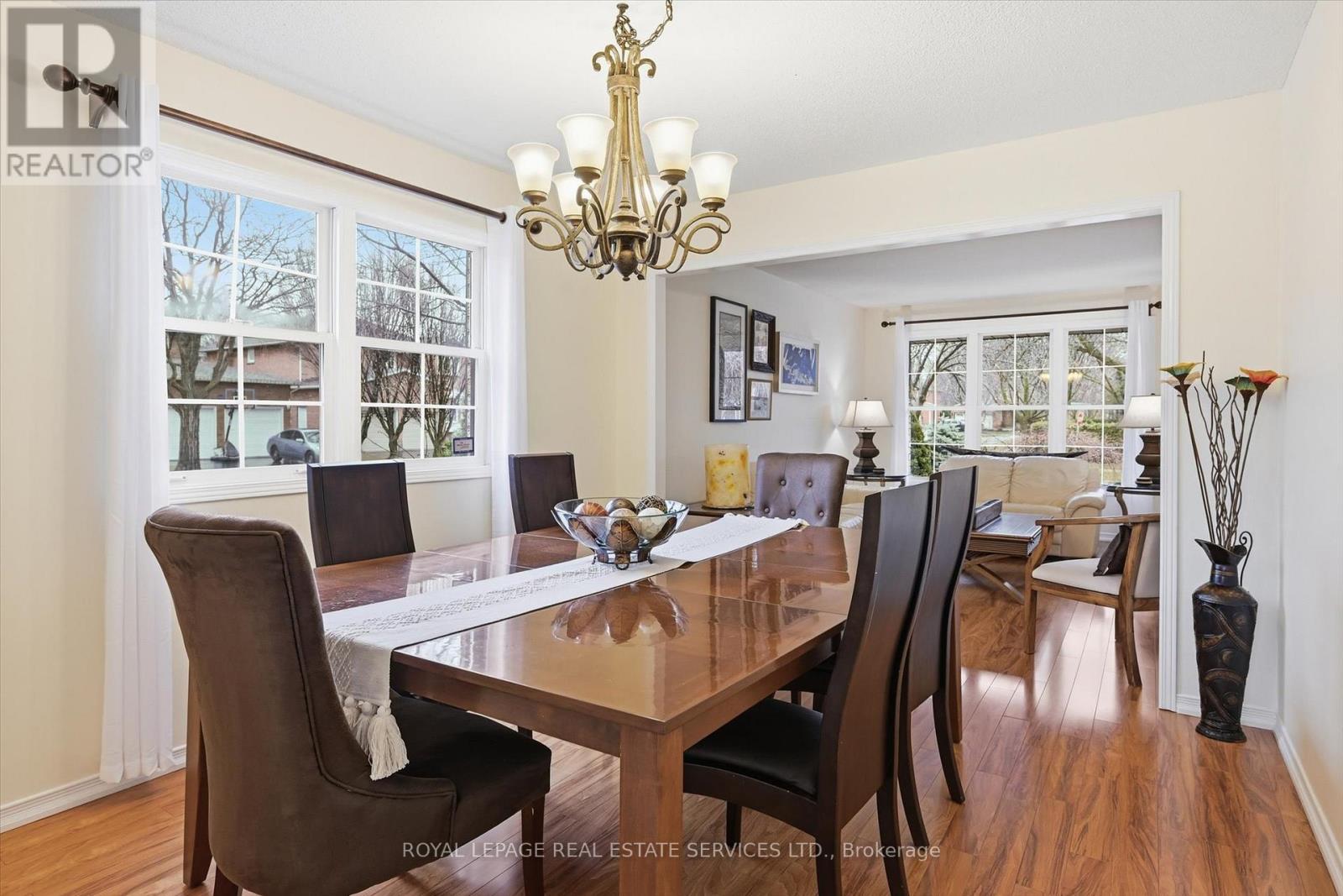 1224 Tilcroft Gate, Oakville (Ga Glen Abbey), Ontario  L6M 2H8 - Photo 7 - W12896030