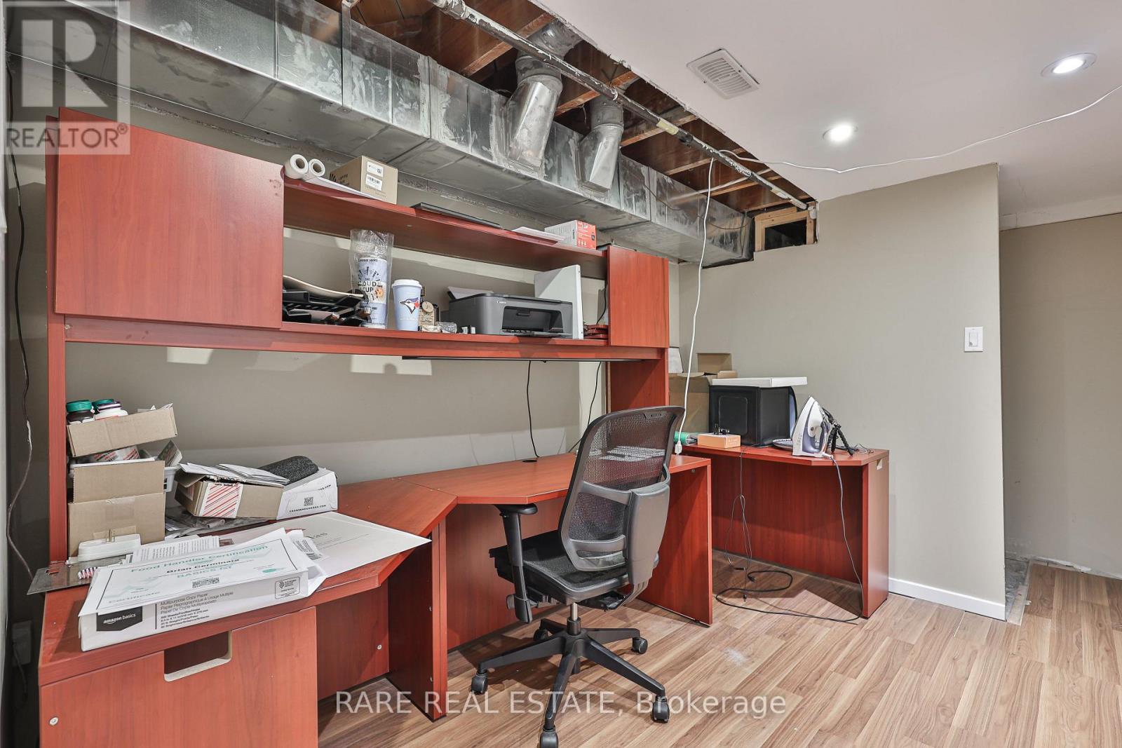 3588 Dufferin Street, Toronto, Ontario  M3K 1N1 - Photo 19 - W12896048