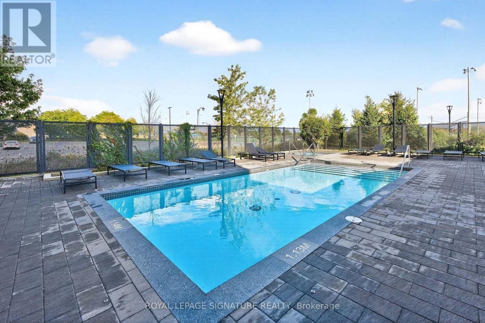 418 - 1050 Main Street E, Milton (De Dempsey), Ontario  L9T 9M3 - Photo 11 - W12896112