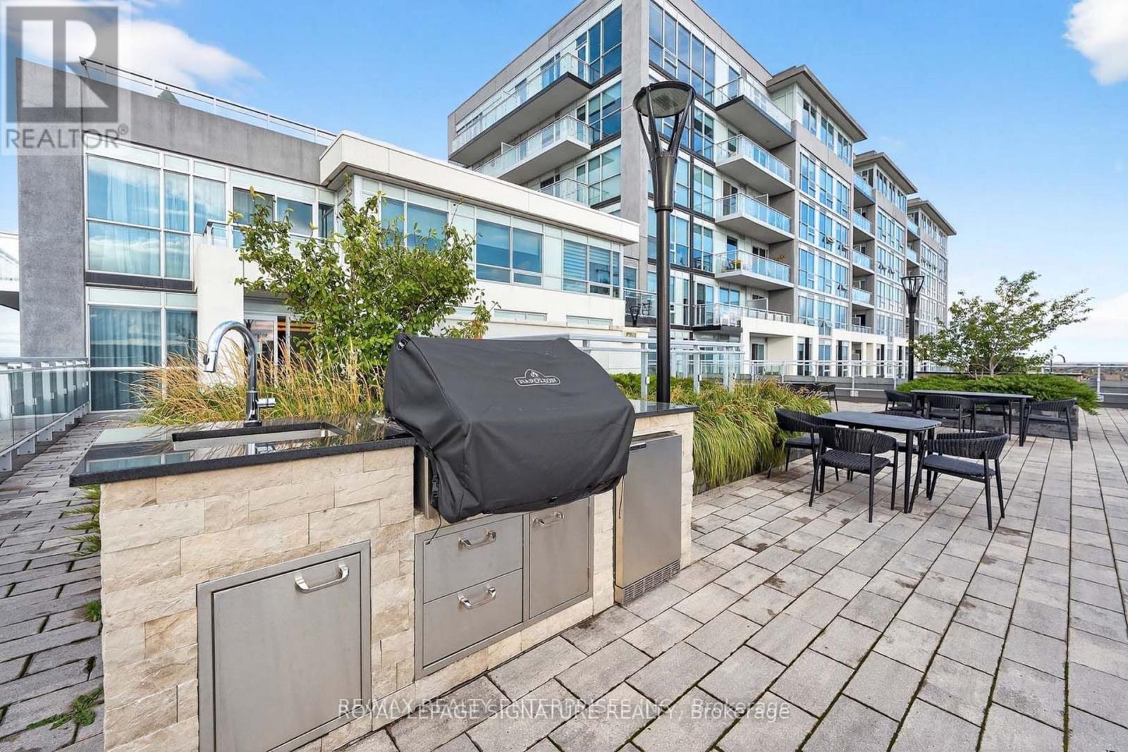 418 - 1050 Main Street E, Milton (De Dempsey), Ontario  L9T 9M3 - Photo 13 - W12896112