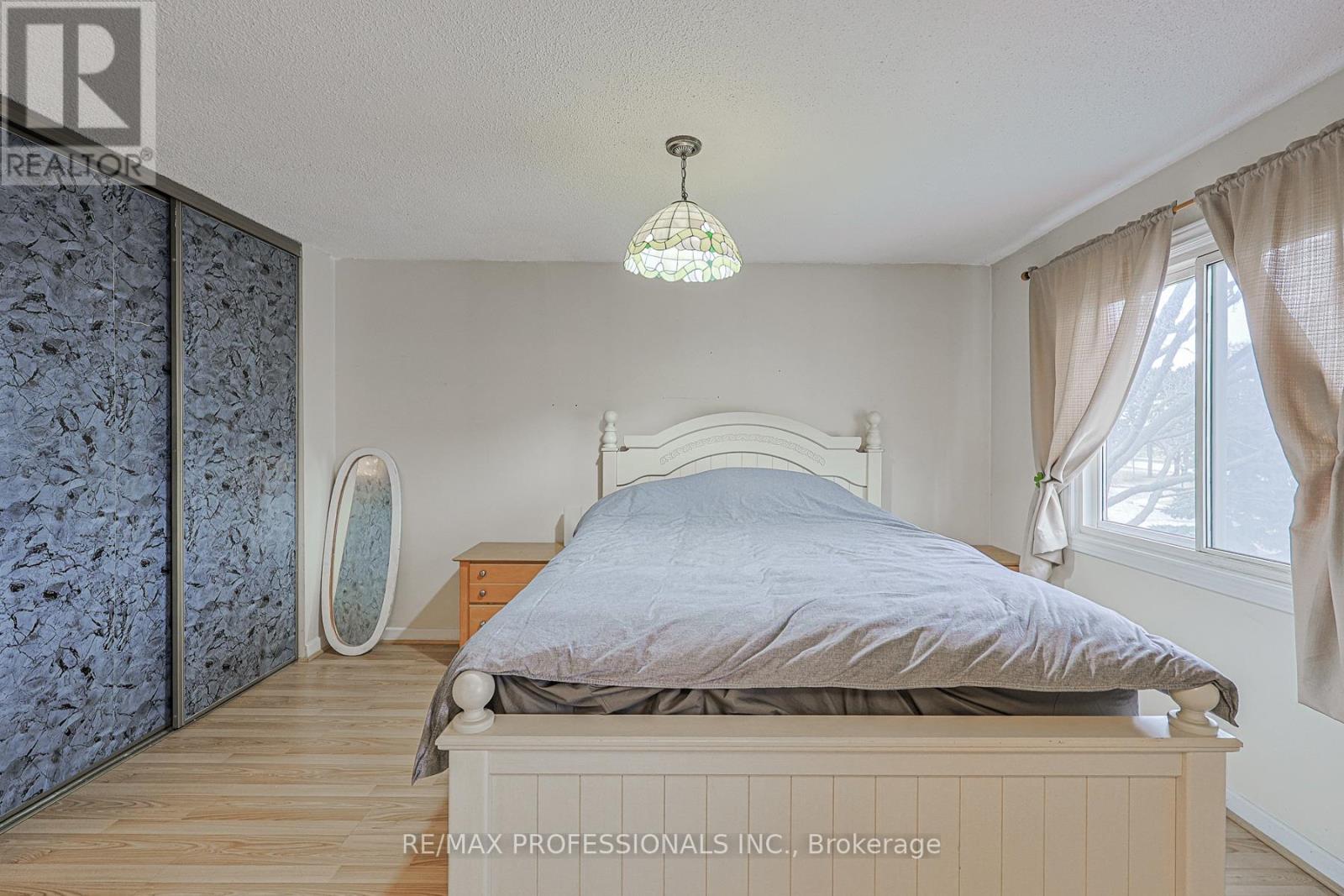24 Permfield Path, Toronto, Ontario  M9C 4Y5 - Photo 27 - W12896148