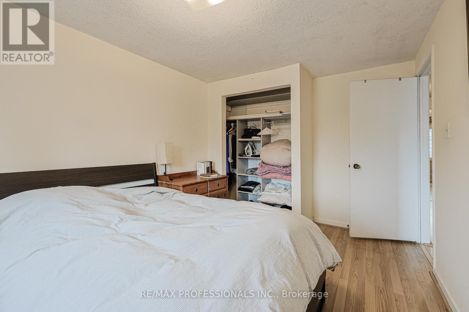 24 Permfield Path, Toronto, Ontario  M9C 4Y5 - Photo 30 - W12896148